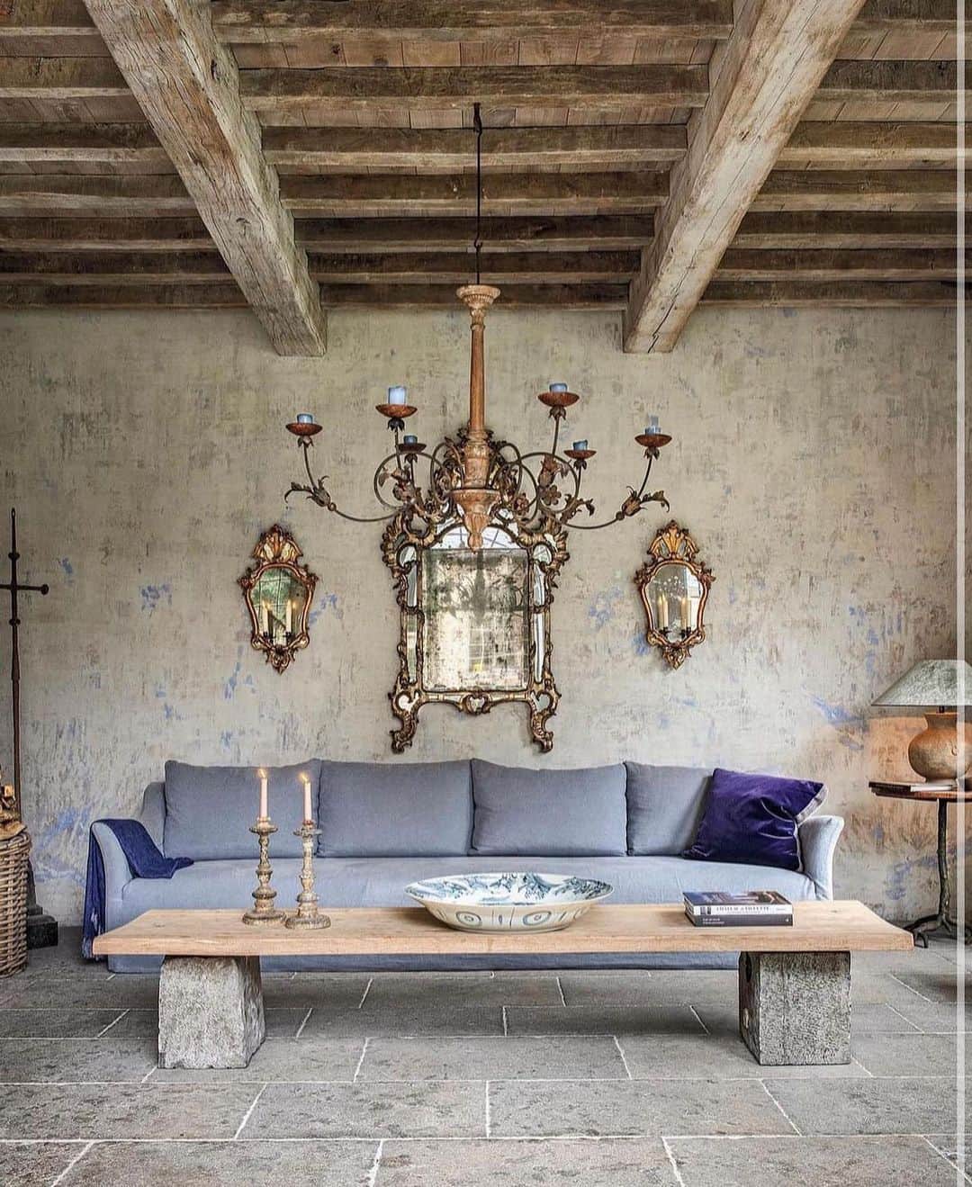My Interiorのインスタグラム：「The home   Design @lefevreinteriors @belgianpearlsblog Photography  @claudesmekens」