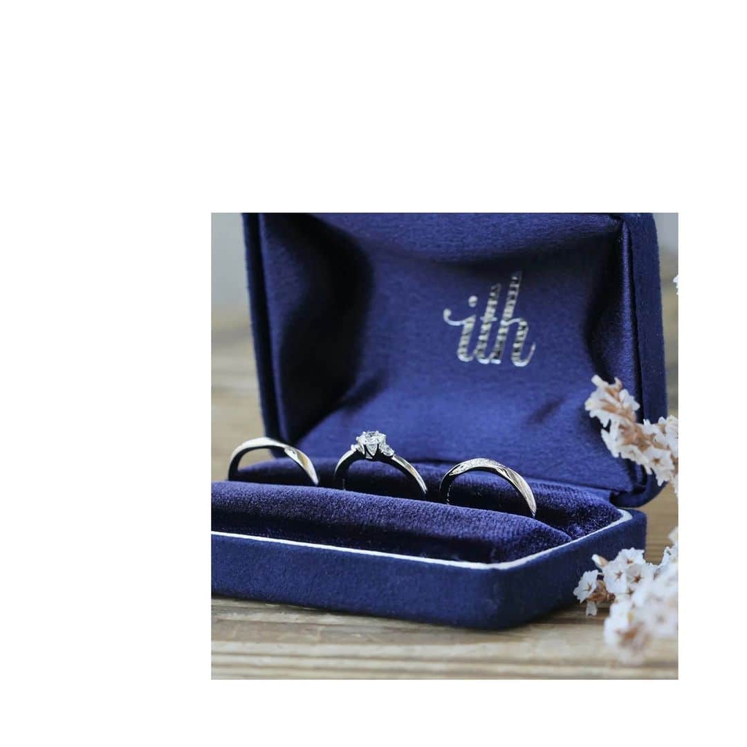 ith / イズ オーダメイド結婚指輪さんのインスタグラム写真 - (ith / イズ オーダメイド結婚指輪Instagram)「ith表参道アトリエでは リメイクのご相談を承っております。  ご家族から譲り受けた 思い入れの深い宝石を、 指輪を身に着けるご自身に合わせた 新しい指輪にお留めすることができます。  まずは宝石をお預かりして コンディションを確認し、 再制作が可能かどうか職人が判断いたします。  リメイクにご興味をお持ちの方は、 表参道アトリエへお気軽にご相談ください。  ▽ 指輪について 婚約指輪：デイジー Pt950/0.2ct~：270,000円〜  結婚指輪(男性)：マルカート Pt950：114,000円〜  結婚指輪(女性)：マルカート Pt950：139,000円〜  ***********************************  ⧉ ith 公式WEB  @ith_marriage アカウントTOPへ 　 ☞ プロフィールURLをタップ  ⧉ 暮らしに寄り添うジュエリー  ith online store ☞  @ith_jewelry   ***********************************  #婚約指輪 #エンゲージリング #カスタマイズ #オーダーメイド #オーダーメイドリング #手仕事 #表参道 #リメイク #家族  お問い合わせコード：23596」8月21日 21時55分 - ith_marriage