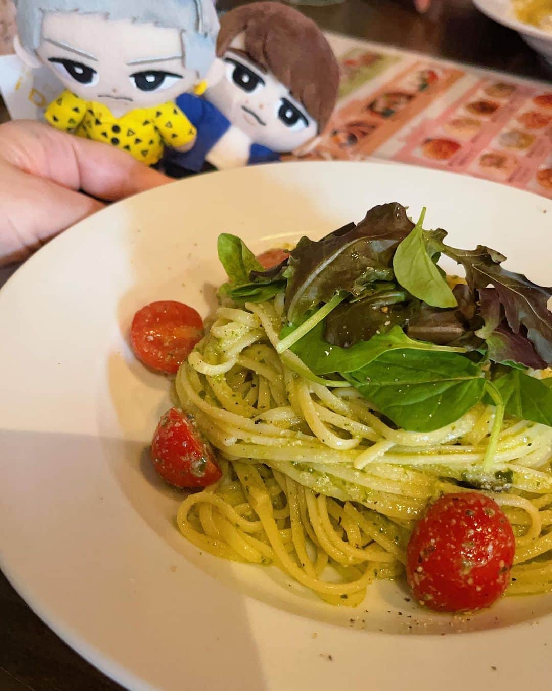 石田燿子のインスタグラム：「なつの推し活🤣🤣🤣 まさかここへ来て誰かを推すとは笑 スノスノしちゃってすいません💛 #推し活 #推しのいる生活 #すの」