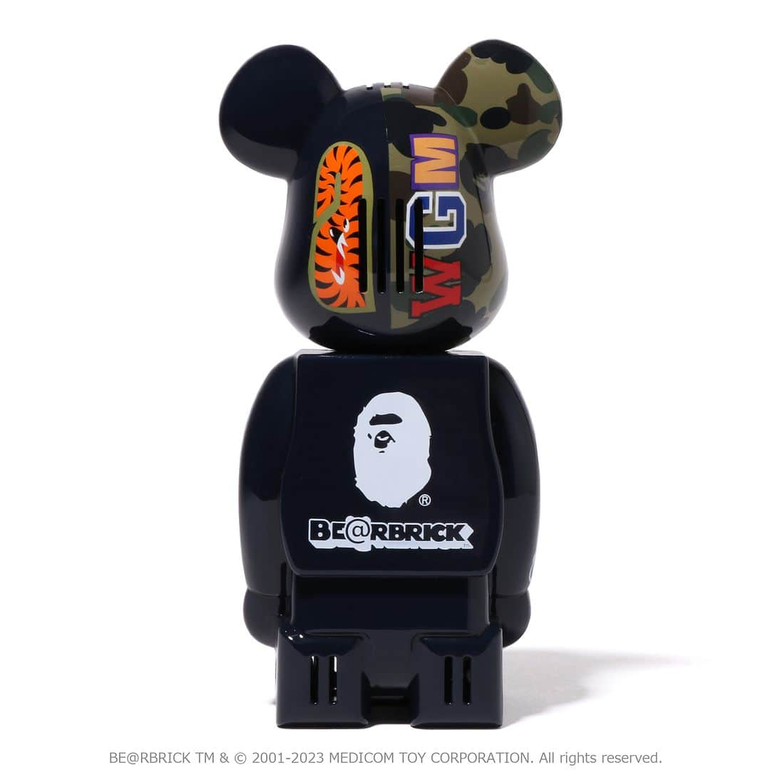 ア ベイシング エイプさんのインスタグラム写真 - (ア ベイシング エイプInstagram)「SHARK BE＠RBRICK ROOM FRAGRANCE will be available on BAPE.COM and at A BATHING APE® authorized stores this Saturday, August 26th.  #bape #bapeshark #medicomtoy #bearbrick」8月21日 22時00分 - bape_japan