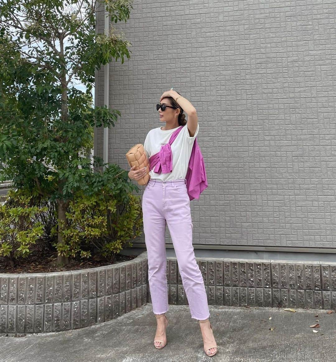 mamany704さんのインスタグラム写真 - (mamany704Instagram)「* * 🍬Pink×Pink🍬 * * #fashion#coordinate#ootd#outfitoftheday#outfits#outfit#pink#pinkfashion#ファッション#コーディネート#ピンク#tシャツコーデ#大人カジュアル#夏コーデ」8月21日 22時10分 - mamany704