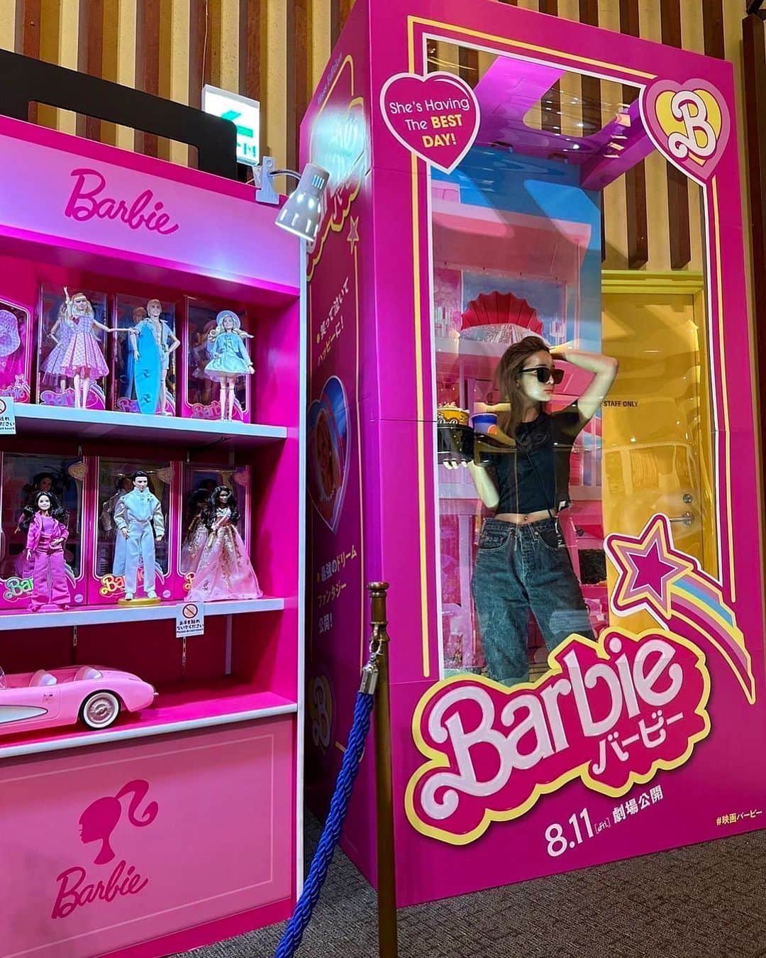 横川ミナのインスタグラム：「Barbie👸🏼💖🎀💄🛍️映画もかわいかった🥹」