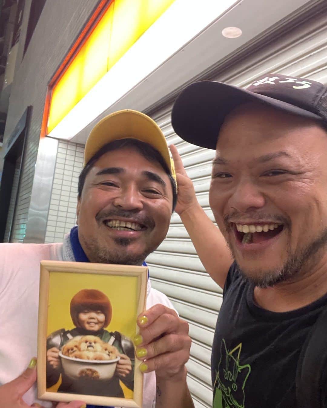 石野卓球さんのインスタグラム写真 - (石野卓球Instagram)「プロハンバーガーこと高野政所と」8月21日 22時35分 - takkyuishino