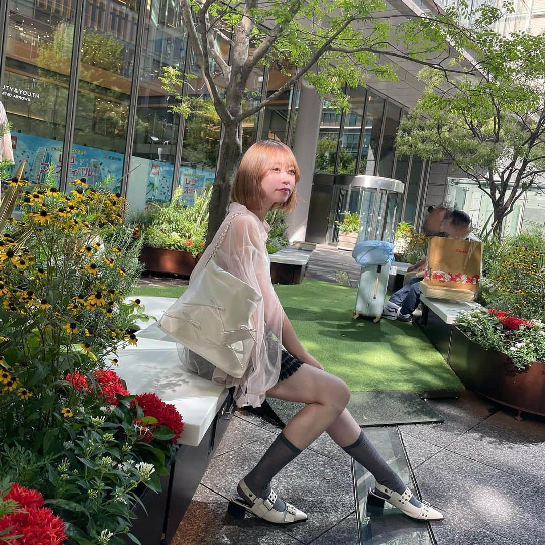 のインスタグラム：「太陽光スポットライト当たって盛れた 笑」