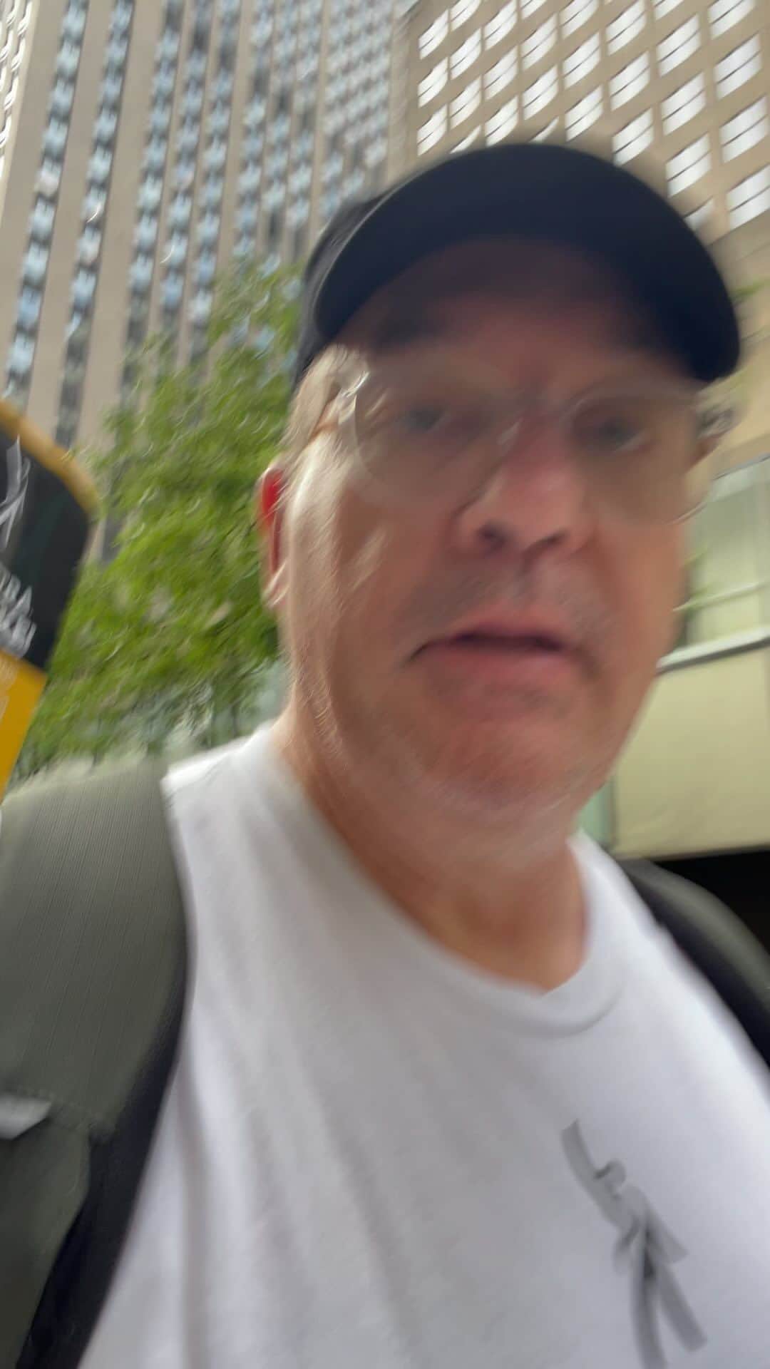 ジョン・キャロル・リンチのインスタグラム：「https://sagaftra.foundation/  https://entertainmentcommunity.org/  https://www.wgfoundation.org/   #sagaftrastrike #wgastrong」