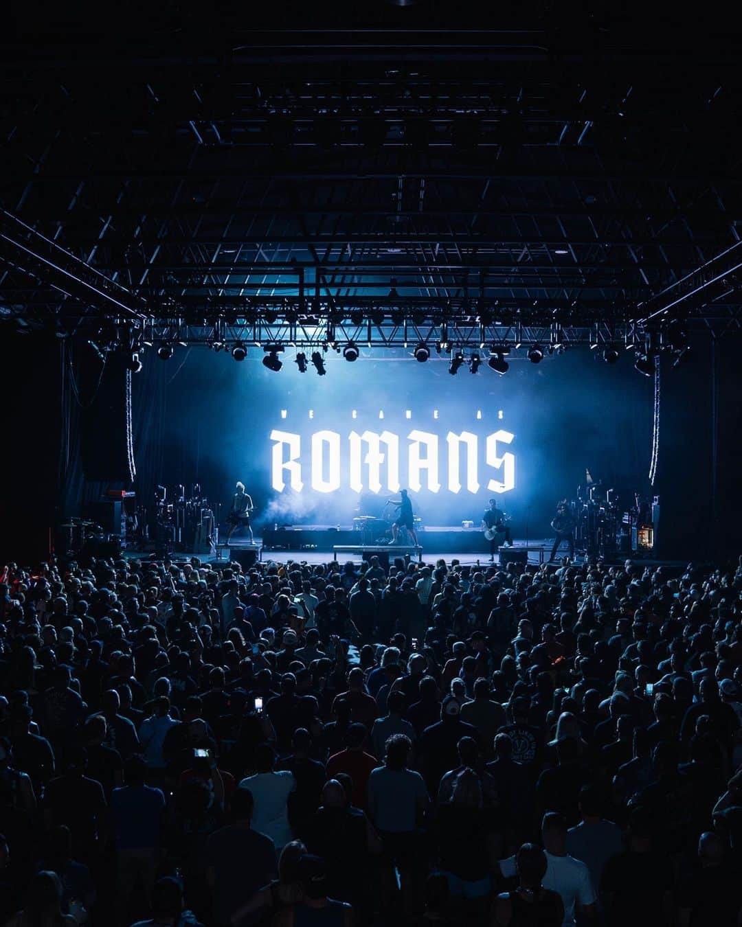 We Came as Romansさんのインスタグラム写真 - (We Came as RomansInstagram)「That’s a wrap on the SUMMER ’23 tour! Huge thanks to @underoathband and @theghostinside for having us on this tour.   Also great to have @betterloversband and @thewordalive along for the ride!   Next stop… Australia for the DARKBLOOM AUS TOUR.   📷 @paxton.powell」8月22日 0時00分 - wecameasromans