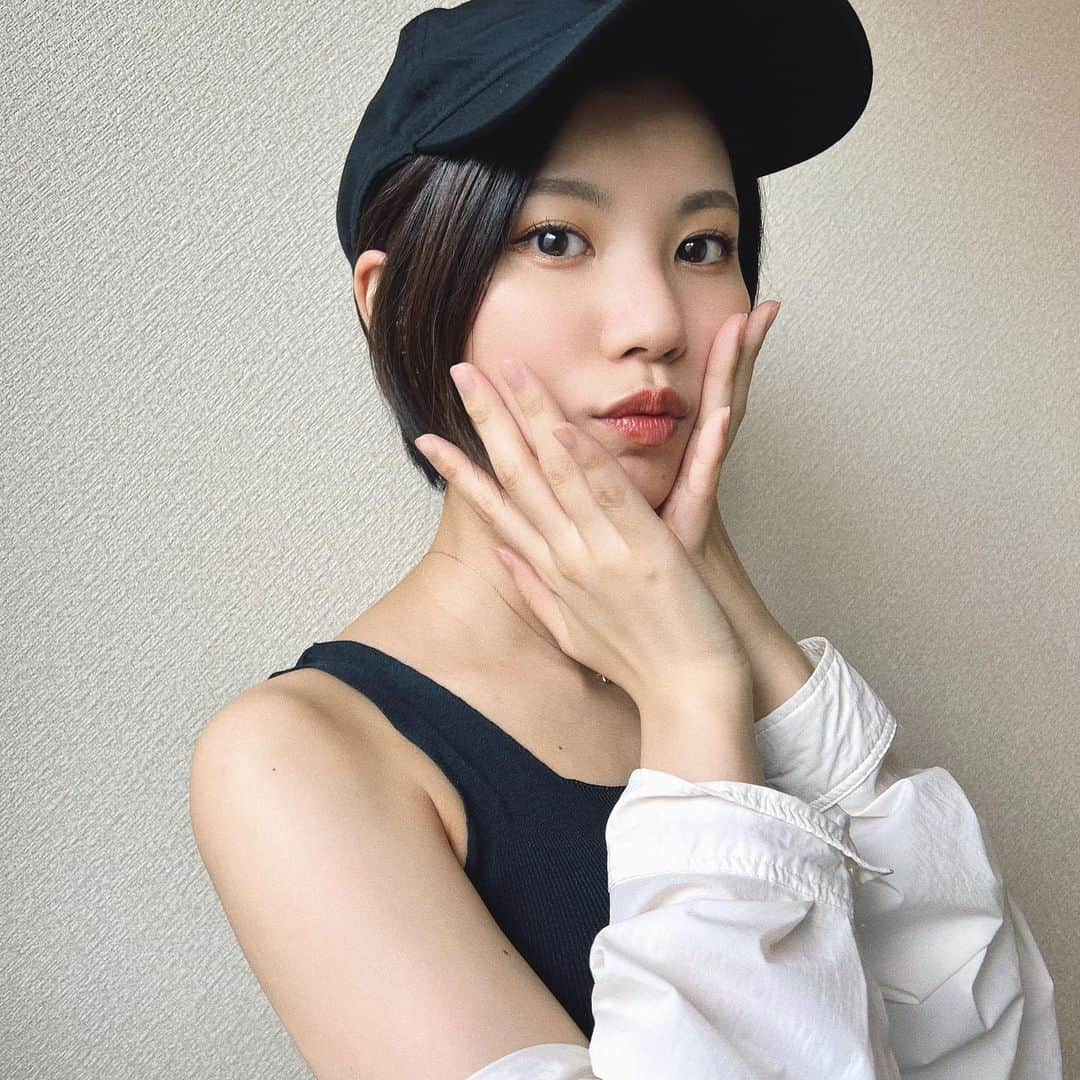 小林玲さんのインスタグラム写真 - (小林玲Instagram)「🧢👣」8月21日 23時26分 - rei.kobayashi