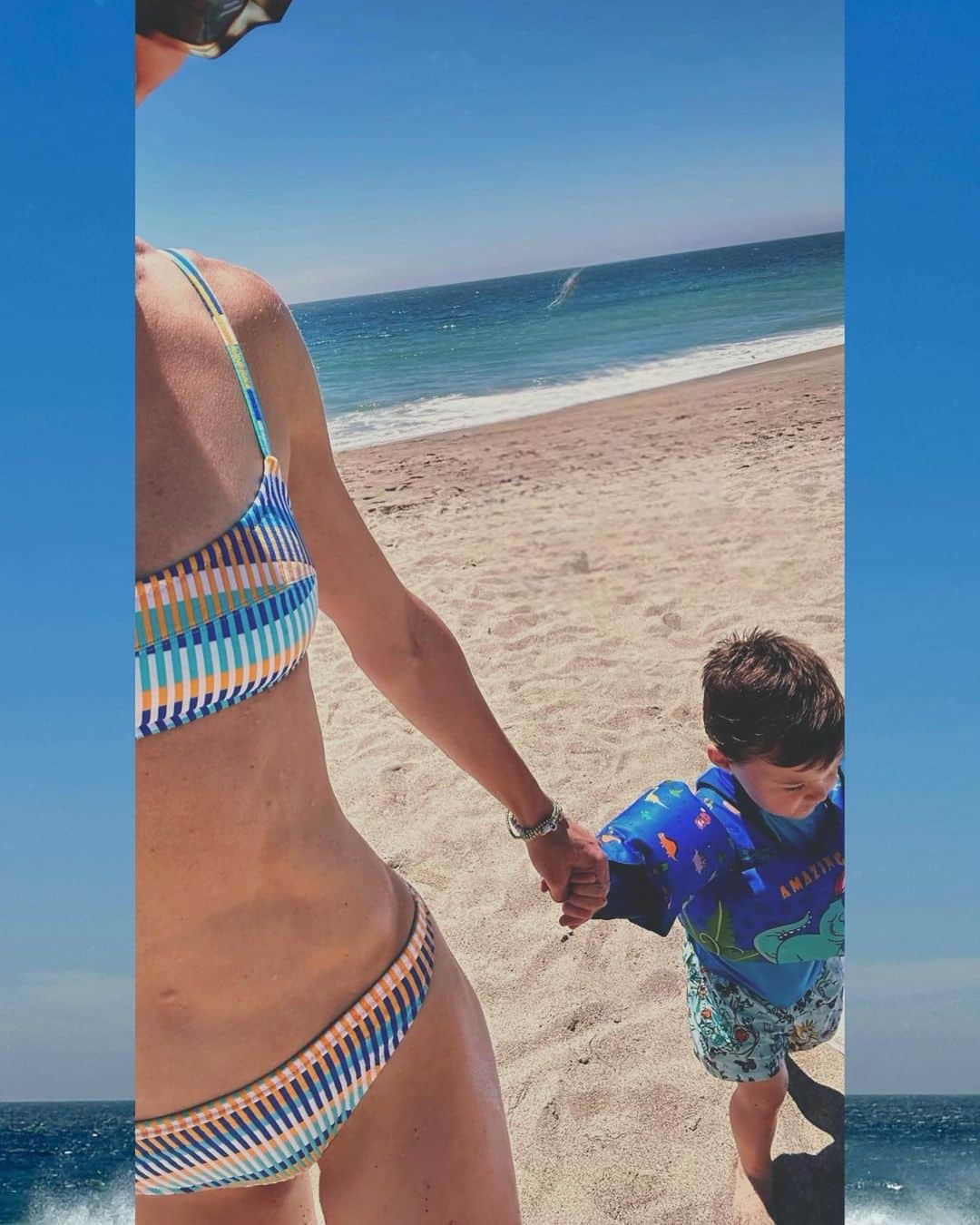 ヒラリー・ローダのインスタグラム：「gorgeous beach day before hurricane hilary came to town 💖⛱️🐚🌊☀️」
