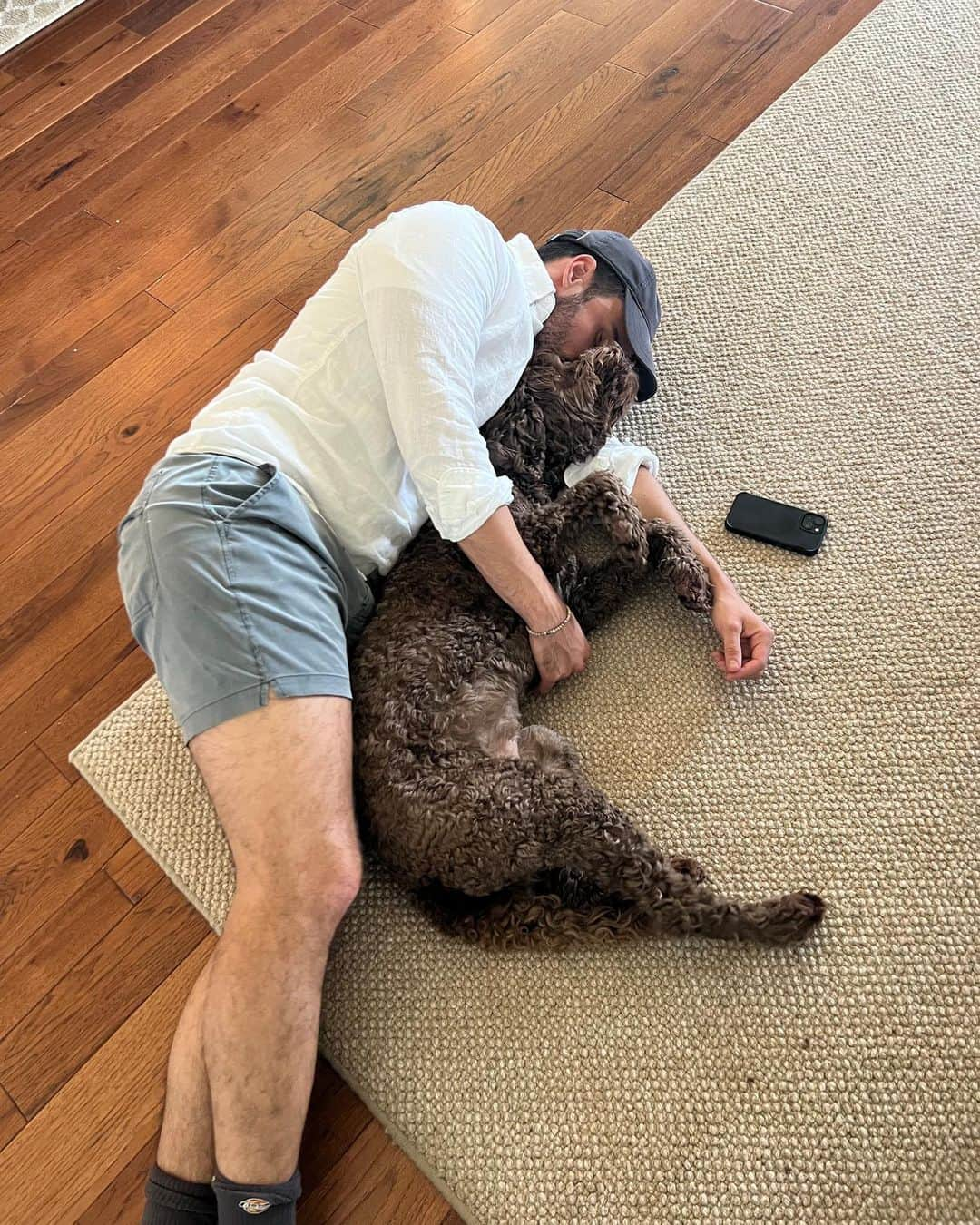 ジャック・ファライーさんのインスタグラム写真 - (ジャック・ファライーInstagram)「Good dog. Don’t tell banjo.」8月22日 0時20分 - jackfalahee