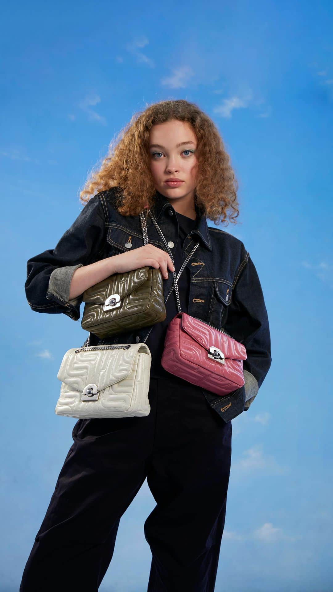 ランセルのインスタグラム：「Get ready to rock around the clock with Midi-Minuit  #LancelParis #FW23 #LancelTwist」
