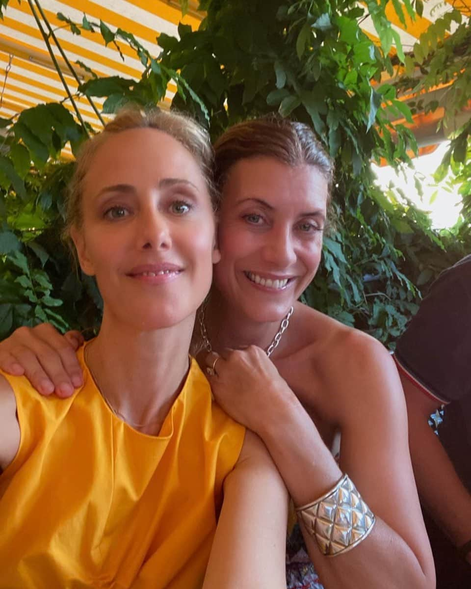 ケイト・ウォルシュさんのインスタグラム写真 - (ケイト・ウォルシュInstagram)「Coast to coast with my soul sister 💕 @katewalsh」8月22日 1時44分 - katewalsh