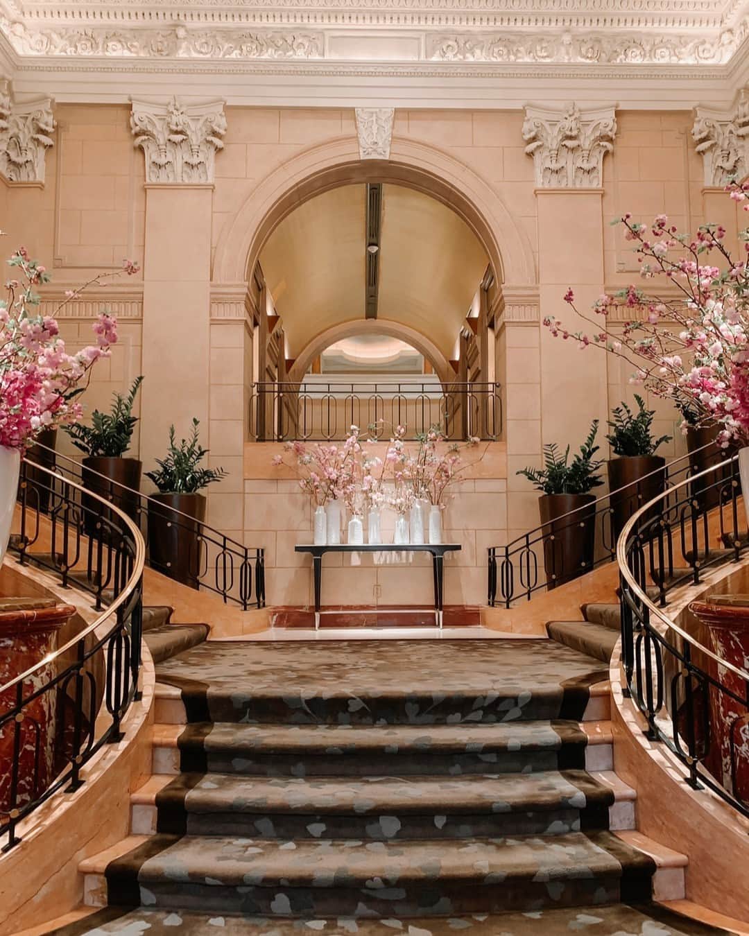 The Peninsula Hotelsのインスタグラム