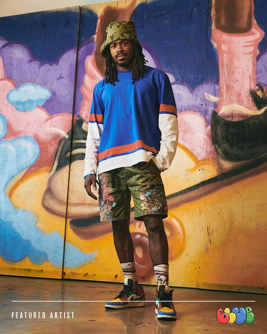Stanceのインスタグラム：「All wrapped up. 🎨🧦⁠ ⁠ Blue the Great is an LA-based artist whose colorful graffiti-inspired work and in-demand sneaker collaborations have quickly earned him international acclaim with cosigns from such cultural icons as Kendrick Lamar and Michael B. Jordan.⁠ ⁠ For his new collection with Stance, Blue has taken two shades of his own iconic “unFun” mummy wrap for a pair of all-new casual styles as well as an exclusive performance snow sock. Now available.⁠ ⁠ #stitcheddifferent #stancesocks」