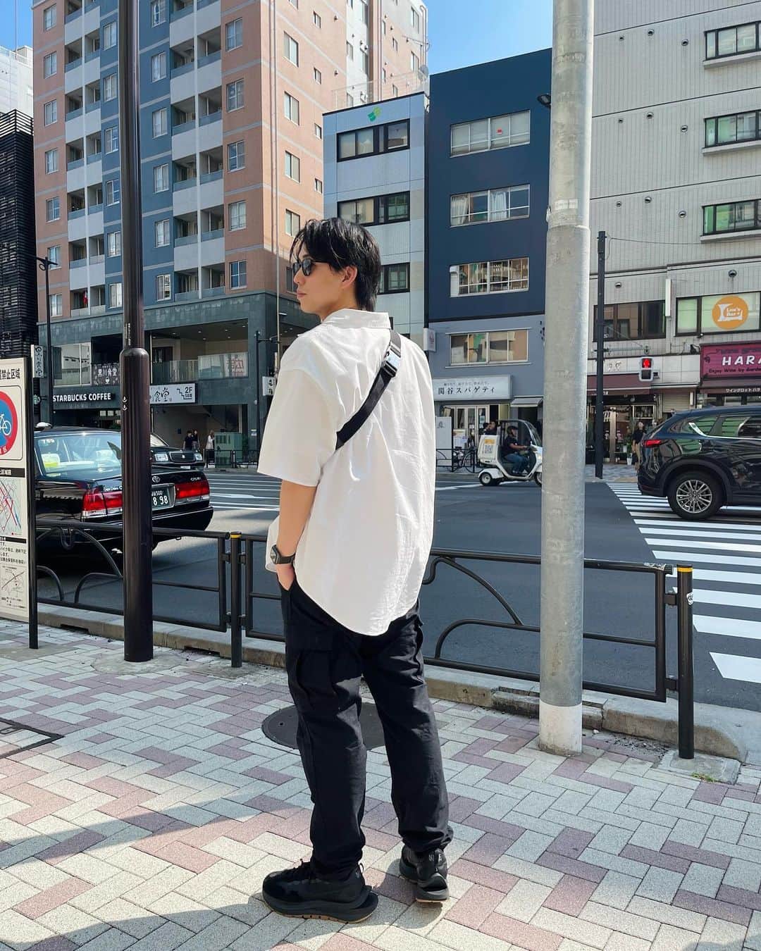吉川大貴のインスタグラム：「NEW👟  #nike  #nikesacai  #sacai #vaporwaffle」