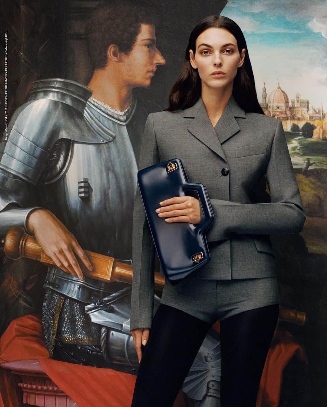 ヴィットリア・チェレッティのインスタグラム：「Ferragamo New Renaissance  by @tylersphotos  creative direction @ferdinandoverderi」
