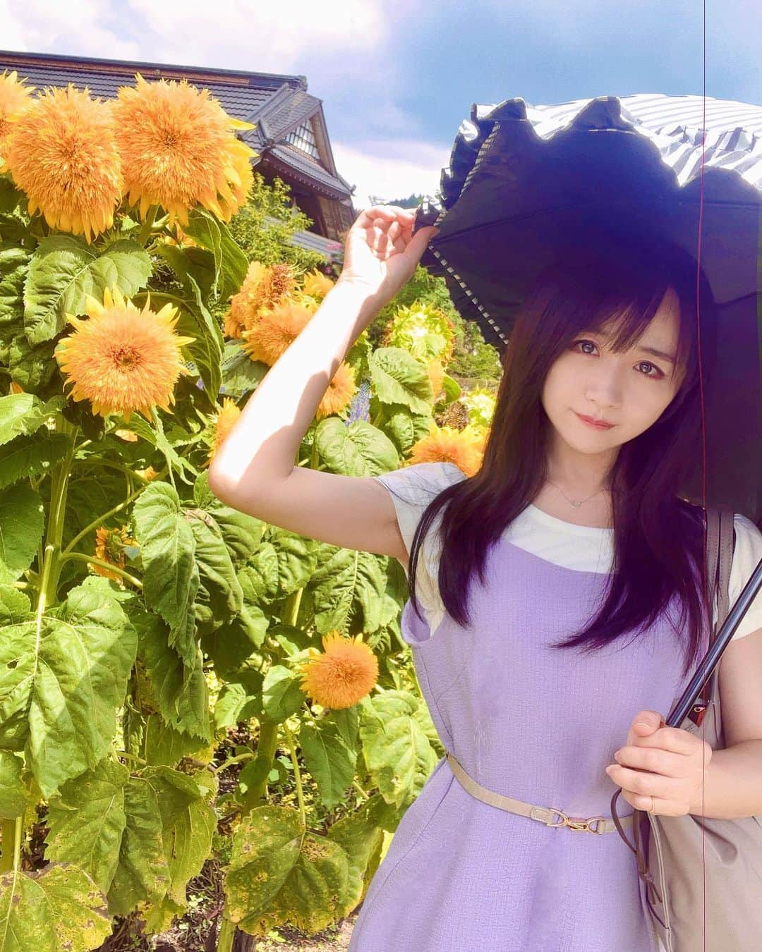 久保亜沙香のインスタグラム：「おはようございます🌻」