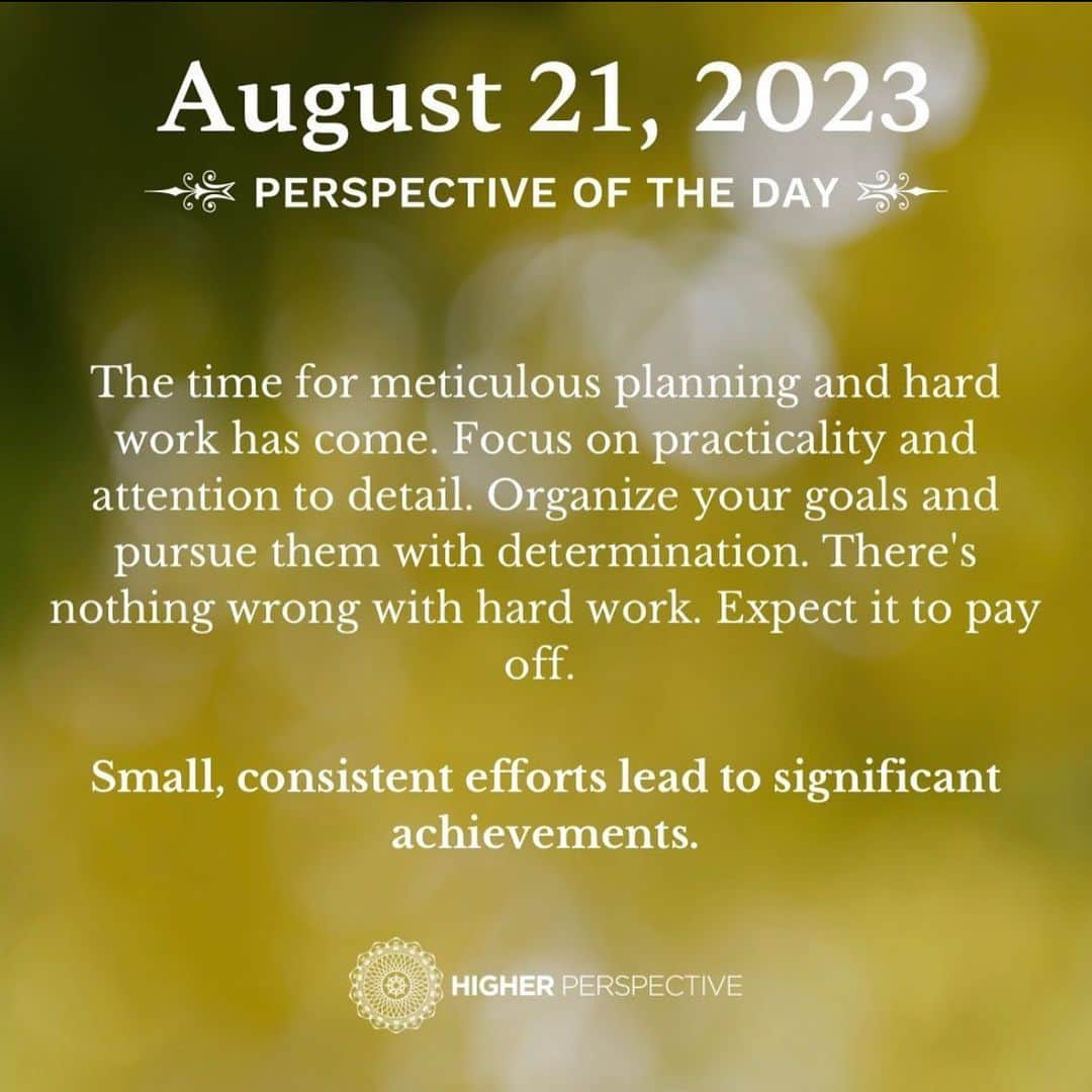 ティファニー・ハインズのインスタグラム：「Small consistent efforts lead to significant achievements #consistencyiskey #letsgo #tiffersarmy Week 7 is here and I’ve got a new cycle of workouts coming your way!」