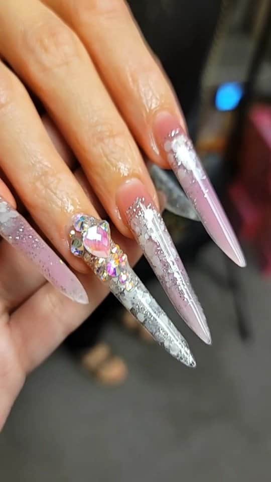 Max Estradaのインスタグラム：「Enailcouture.com new 123go bubble gum gel,  solid glue gel♡ vegan and Hypoallergenic.  Made in America 🇺🇸The moment so many have been waiting for is finally here! Enailcouture.com 123go maximum square is the longest flat boxy square pre made full coverage gel nail in the game. We also dropped xs sculpture square and magical ice hologram stickers☆Enailcouture.com 123go 5XL Coffin nails are the longest full coverage pre made gel nails in the world. They are EVERYTHING, made in America.Enailcouture.com new product drop ♡!~ 123go diy gel and our new charm nail stickers 😍Enailcouture.com made in American ♡!~Enailcouture.com 123go pre made gel nails are the game changer !~ perfect nails every time with no smells or dust!~ long lasting and easy removal , made in America! Enailcouture.com  #ネイル #nailpolish #nailswag #nailaddict #nailfashion #nailartheaven #nails2inspire #nailsofinstagram #instanails #naillife #nailporn #gelnails #gelpolish #stilettonails #nailaddict #nail #💅🏻 #nailtech#nailsonfleek #nailartwow #네일아트 #nails #nailart #notd #makeup #젤네일  #glamnails #nailcolor  #nailsalon #nailsdid #nailsoftheday Enailcouture.com」