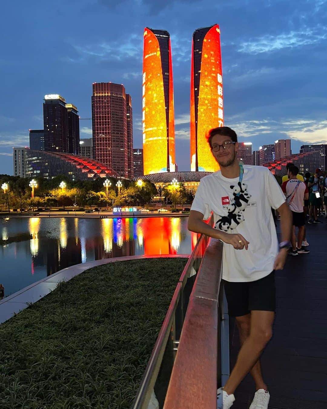 ブランドン・アルメイダさんのインスタグラム写真 - (ブランドン・アルメイダInstagram)「Chengdu 2023 🇨🇳」8月22日 7時59分 - brandonnalmeida