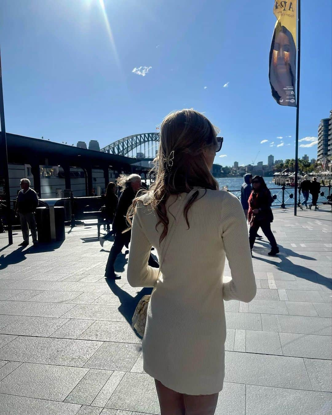 marinさんのインスタグラム写真 - (marinInstagram)「太陽の下を歩くと自然と 気分が晴れるの👼🇦🇺☀️ 不思議な力が太陽にはあるょね🥺✨ だからみんなも落ち込む事が起きたら 散歩してみてね🐶😌🤗🫶 環境や場所、空気感って ほんとに大事なんだよ🩷🩷🩷🫷」8月22日 14時00分 - maririn__78