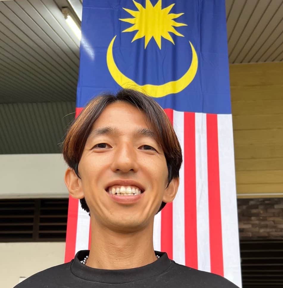 のインスタグラム：「Malaysia マレーシア🇲🇾到着 どんな冒険が待ってるか楽しみです☀️ オススメの場所あれば教えてください」
