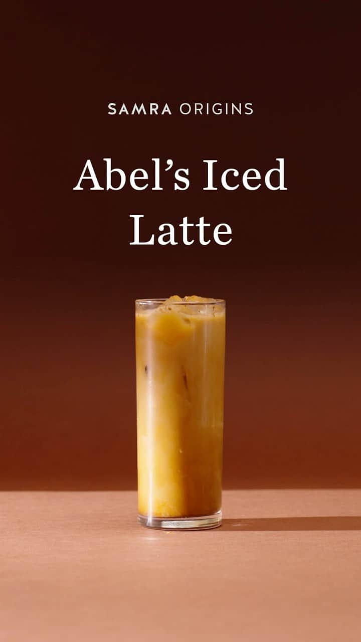 のインスタグラム：「Abel’s Iced Latte — @TheWeeknd’s take on this complex Ethiopian coffee with a hint of sweetness and a touch of vanilla. With our limited-edition @SamraOrigins Craft Instant Coffee, you can build your own rituals and take them anywhere.  Share your favorite coffee recipes with Samra Origins Instant, order yours at samraorigins.com or find in select cafes. Link in bio. #samraoriginsrecipes」
