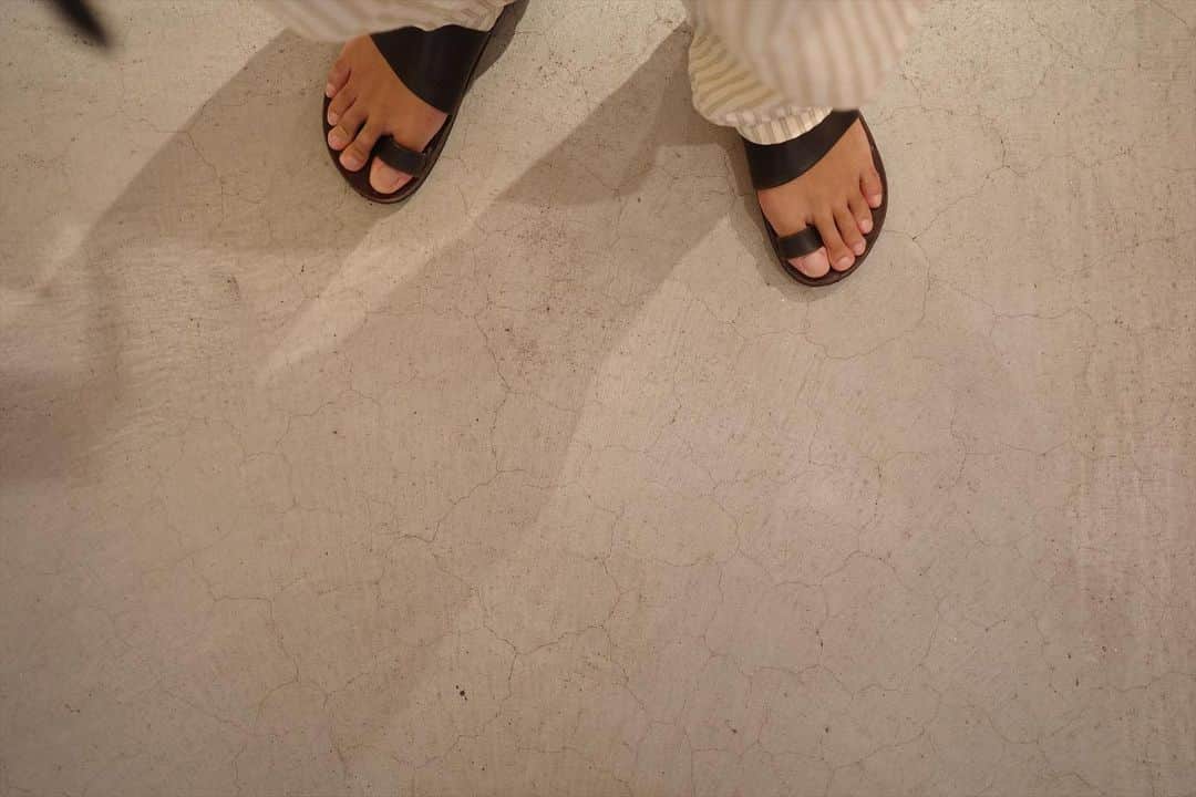 のインスタグラム：「ㅤㅤㅤㅤㅤㅤㅤㅤㅤㅤㅤㅤㅤ 秋っぽくシフトしたいけど暑いなあ🫠」
