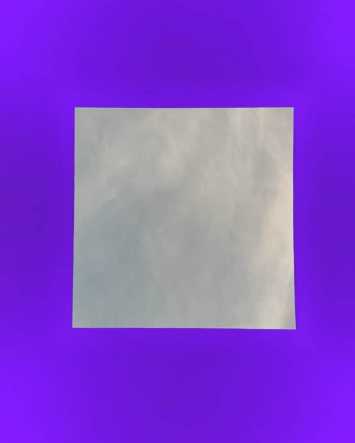mioのインスタグラム：「タレルの下で寝て、起きる。 なんて贅沢なんだ！ #jamesturrell」