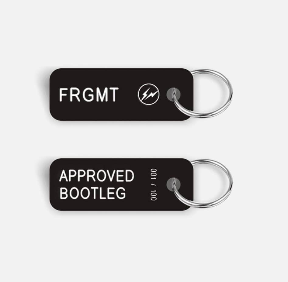 藤原ヒロシのインスタグラム：「mini tag. fragment x VARIOUS KEYTAGS. @variouskeytags」
