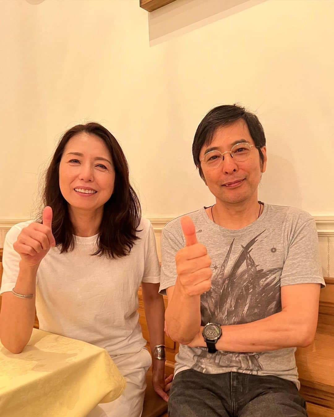 高橋ひとみさんのインスタグラム写真 - (高橋ひとみInstagram)「徳ちゃんが舞台『ハリー・ポッターと呪いの子』を観に来てくれました😆 感激です💕 #徳永英明　さん」8月22日 21時37分 - hitomi_momoe