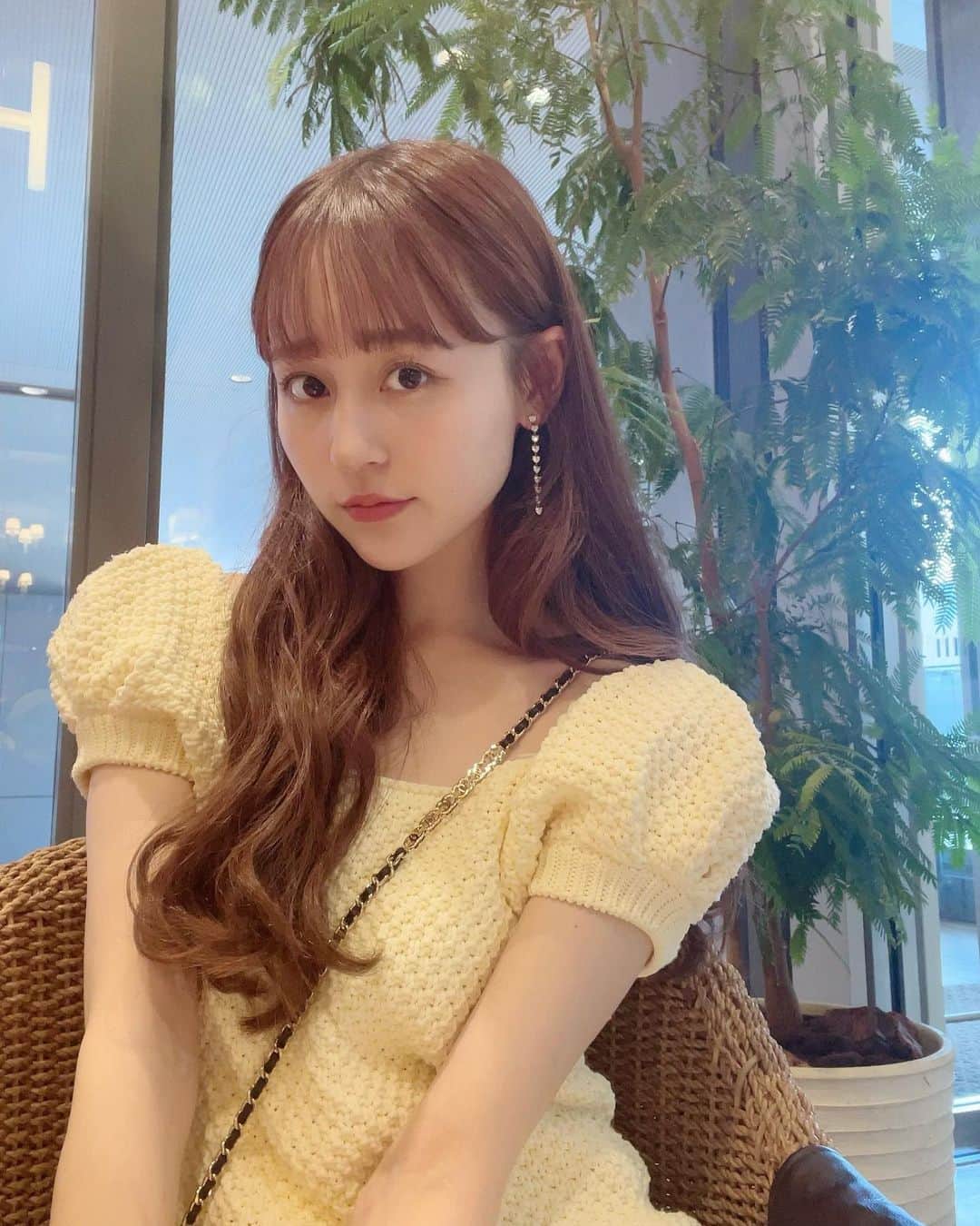 のインスタグラム：「💛  カフェ巡りしたいなって思うこの頃… おすすめのカフェありますか？？♡」