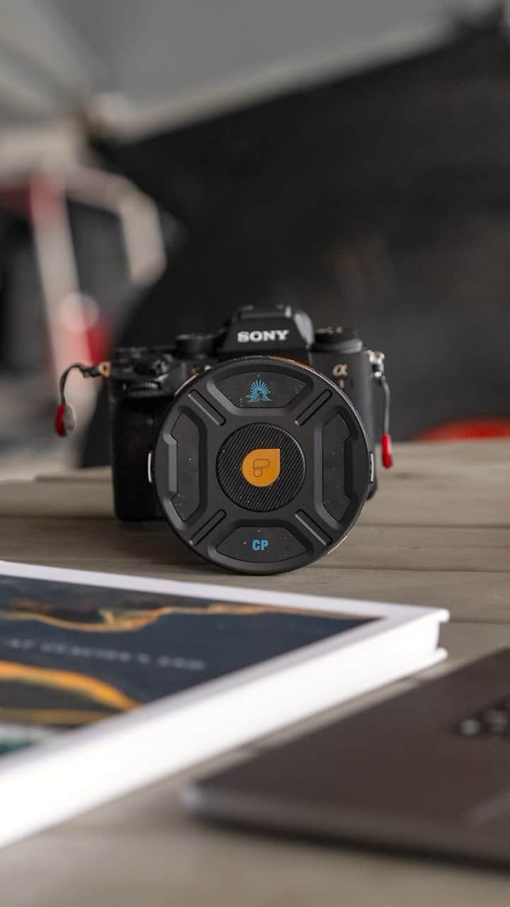 クリス・バーカードのインスタグラム：「Introducing Helix MagLock - Chris Burkard Edition. The first ever magnetic-locking filter system, now available in CP, ND and ND/PL filters. Innovated to make threading filters a thing of the past, welcome to the future of filters… Built for storytellers, by storytellers.  PolarPro x @chrisburkard」