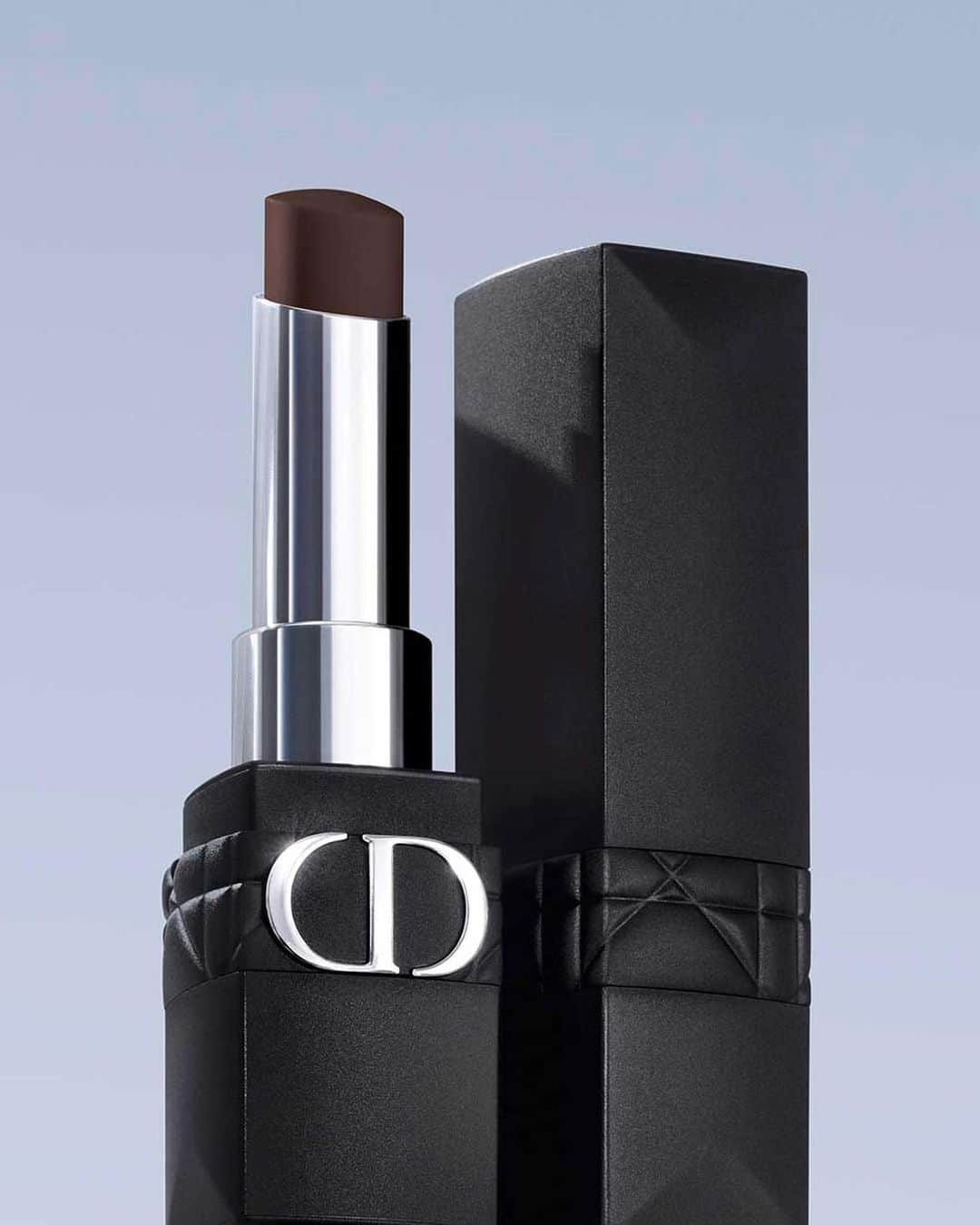 クリスチャンディオールさんのインスタグラム写真 - (クリスチャンディオールInstagram)「Experience the beauty of Dior’s everlasting colour with its new deep brown must-have, 500 Nude Soul. An exquisite addition to Rouge Dior Forever’s colour palette to offer perfect nude lips for all skin tones.   ROUGE DIOR 500 Nude Soul   #DiorBeauty #DiorMakeup #RougeDior」8月22日 22時51分 - dior