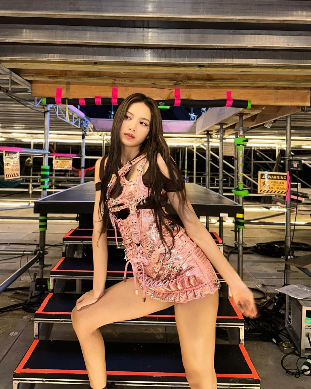 リサさんのインスタグラム写真 - (リサInstagram)「Had so much fun performing at Metlife stadium with my Blinks💓 Hope you all enjoyed dancing in the rain as much as I did🫰🏻」8月22日 14時49分 - lalalalisa_m