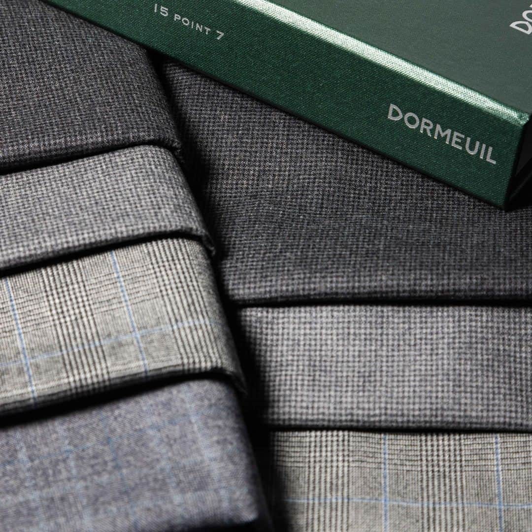 のインスタグラム：「Dormeuil's 15 shades of grey  Bunch : 15 POINT 7 Ref : 845012 / 845013/  845014 / 845009」
