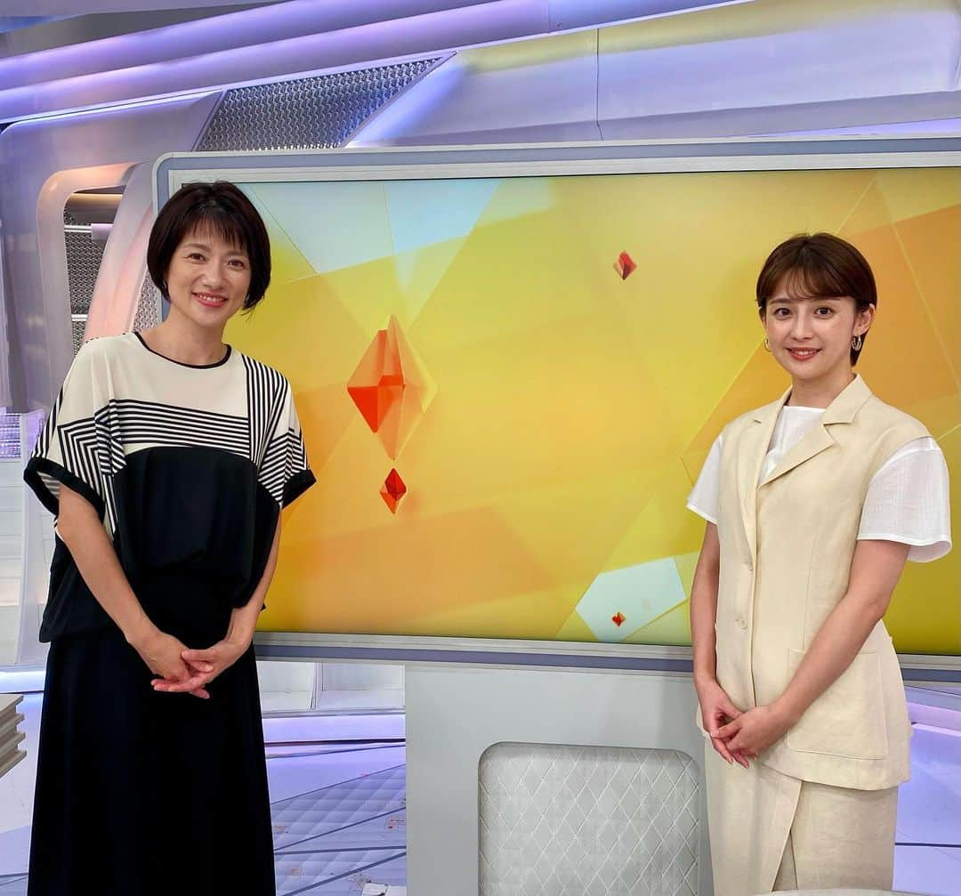 フジテレビ「プライムニュース イブニング」さんのインスタグラム写真 - (フジテレビ「プライムニュース イブニング」Instagram)「#イット ！は 15時45分スタートです   ●#アルツハイマー病 ”新薬”国内初承認 ●“暴力団と関係”ほのめかし市議送検 ●生活が激変！インド版“ #マイナンバー ” ●深夜の畑に張り込んでみたら #スイカドロボー ！ カメラに気づいて想定外の事態に！緊迫の瞬間   #榎並大二郎 @enami_daijiro #宮司愛海 @manami_miyaji   #木村拓也 @takuya.kimura0801  #立石修 #梅津弥英子 @yaeko.umezu   #宮家邦彦   #ガチャピン @gachapin_official #山本賢太 @yamamoto_kenta.yamaken #フジテレビ #アナウンサー 公式HP：https://www.fujitv.co.jp/livenews_it/ FNNプライムオンライン：https://www.fnn.jp/」8月22日 15時14分 - livenews_it