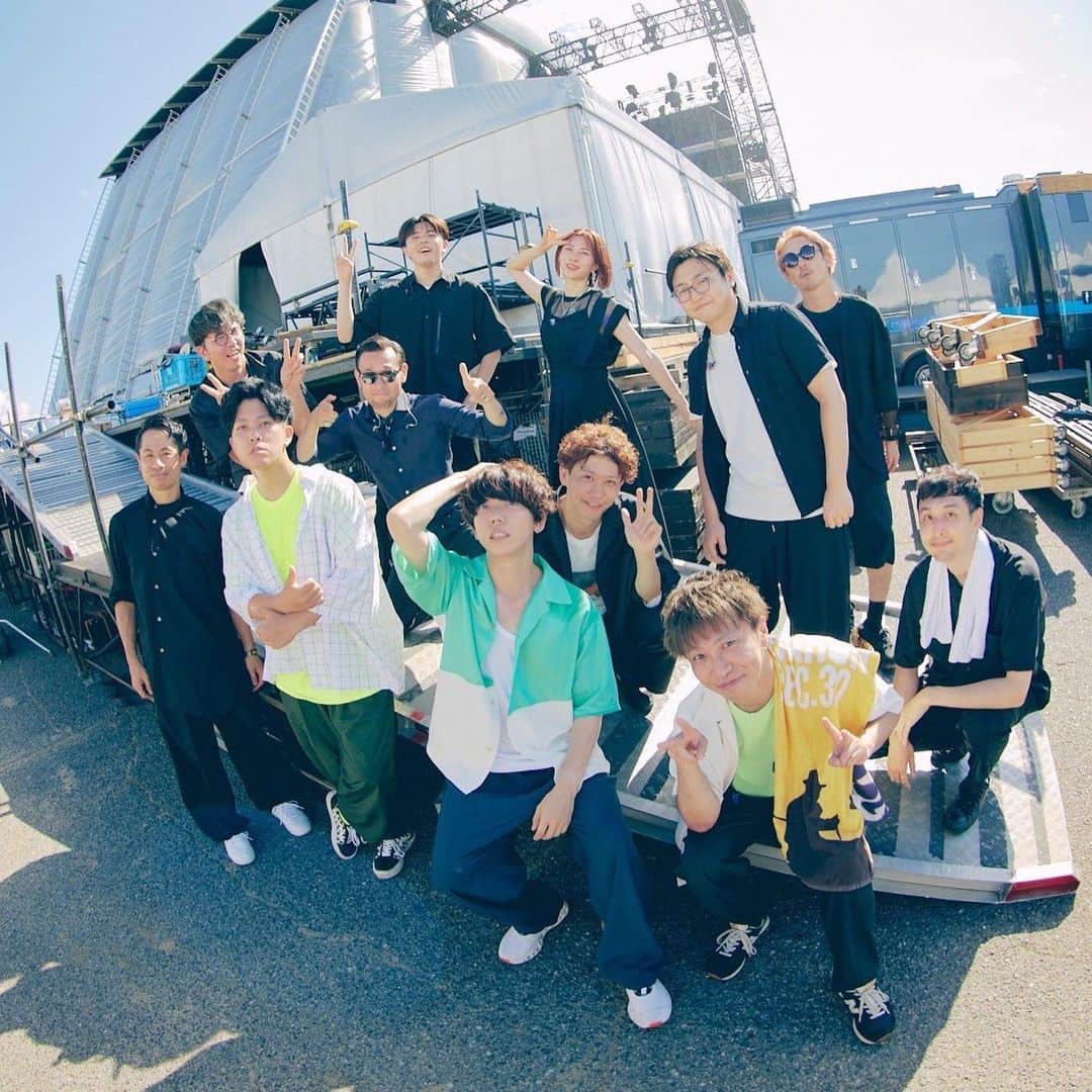 George のインスタグラム：「sumika   SUMMER SONIC 2023 Osaka  #sumika #SUMMERSONIC2023  Photo by @sotarogoto」
