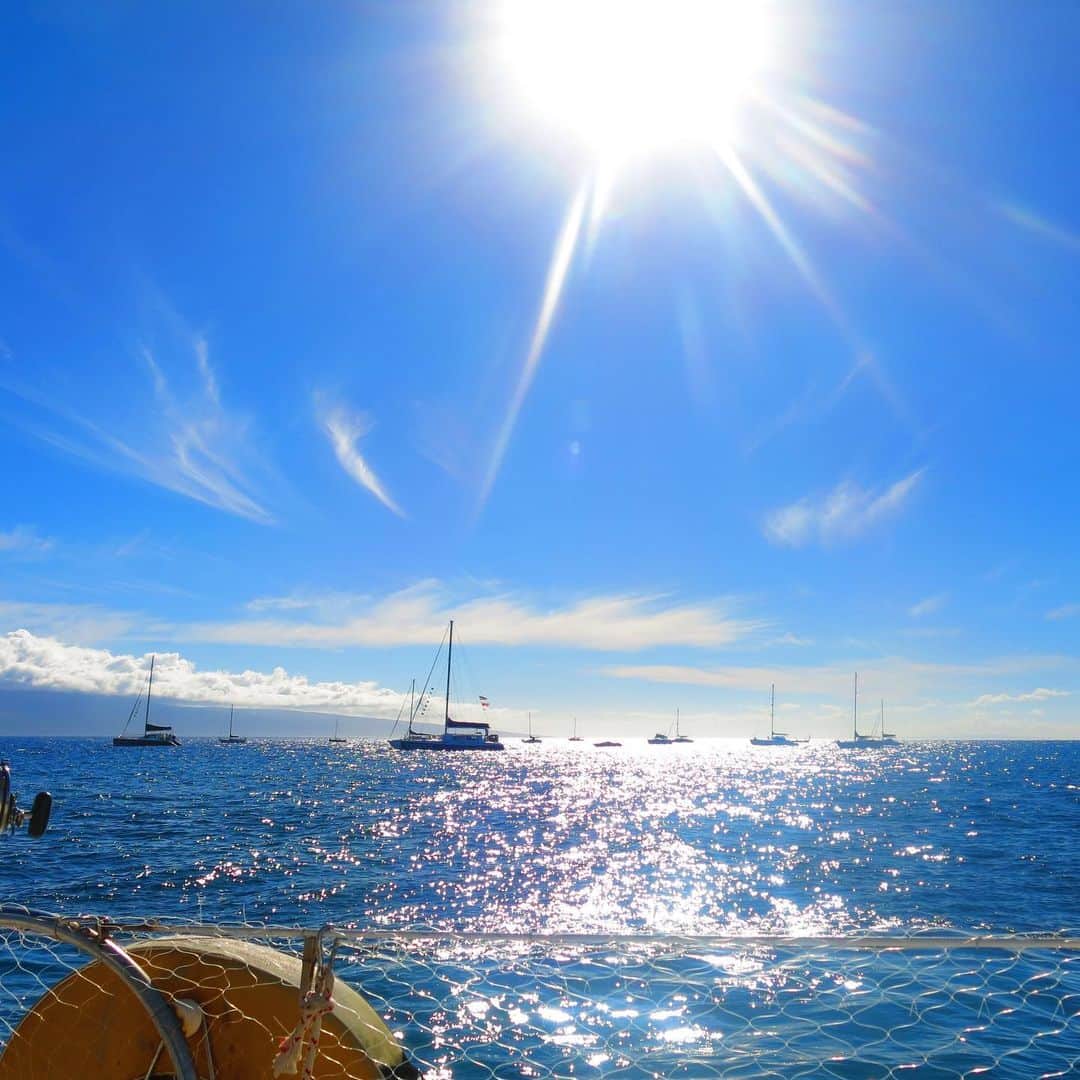 広瀬未花のインスタグラム：「I like the view of the ocean from here🛥️🌊☀️」