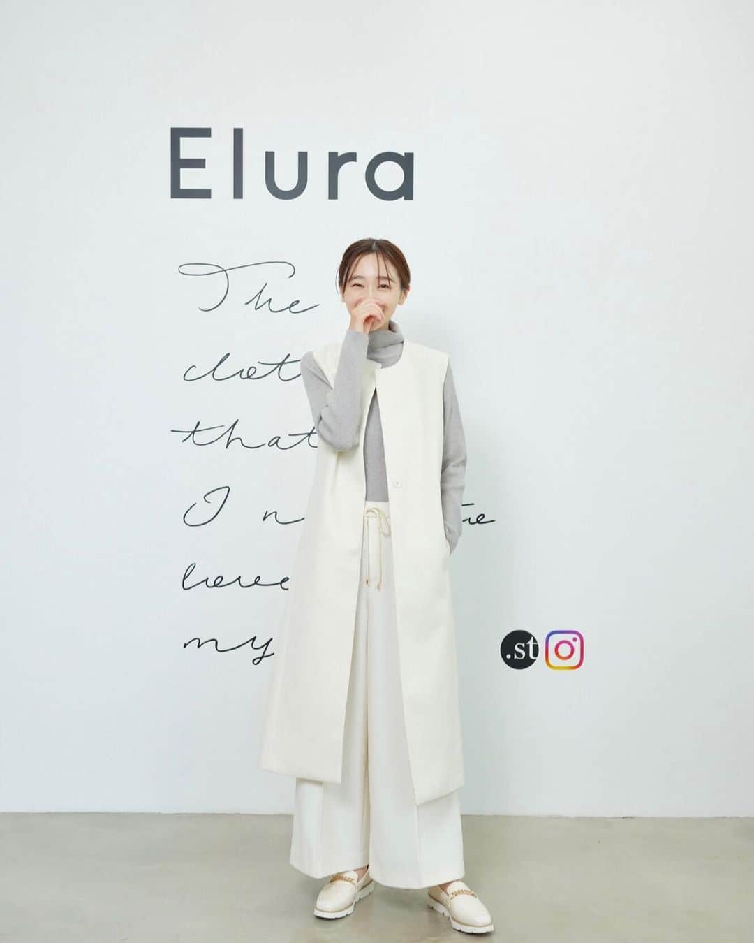 大森晶絵さんのインスタグラム写真 - (大森晶絵Instagram)「. Eluraの展示会に行ってきました！@elura_official 2023/AW . どれも素敵だったけど、りんちゃん @rin1shikawa とジレ可愛いね🤍てなって、色違いで着てみました👭 . るいも一緒にお邪魔させてい頂いて... 試着してるときは、りえさんに抱っこしてもらって、上機嫌のるい🤣 りえさん、ありがとうございました💕 @riechi.0919  . . #エルーラ#展示会」8月22日 23時14分 - akie_omori