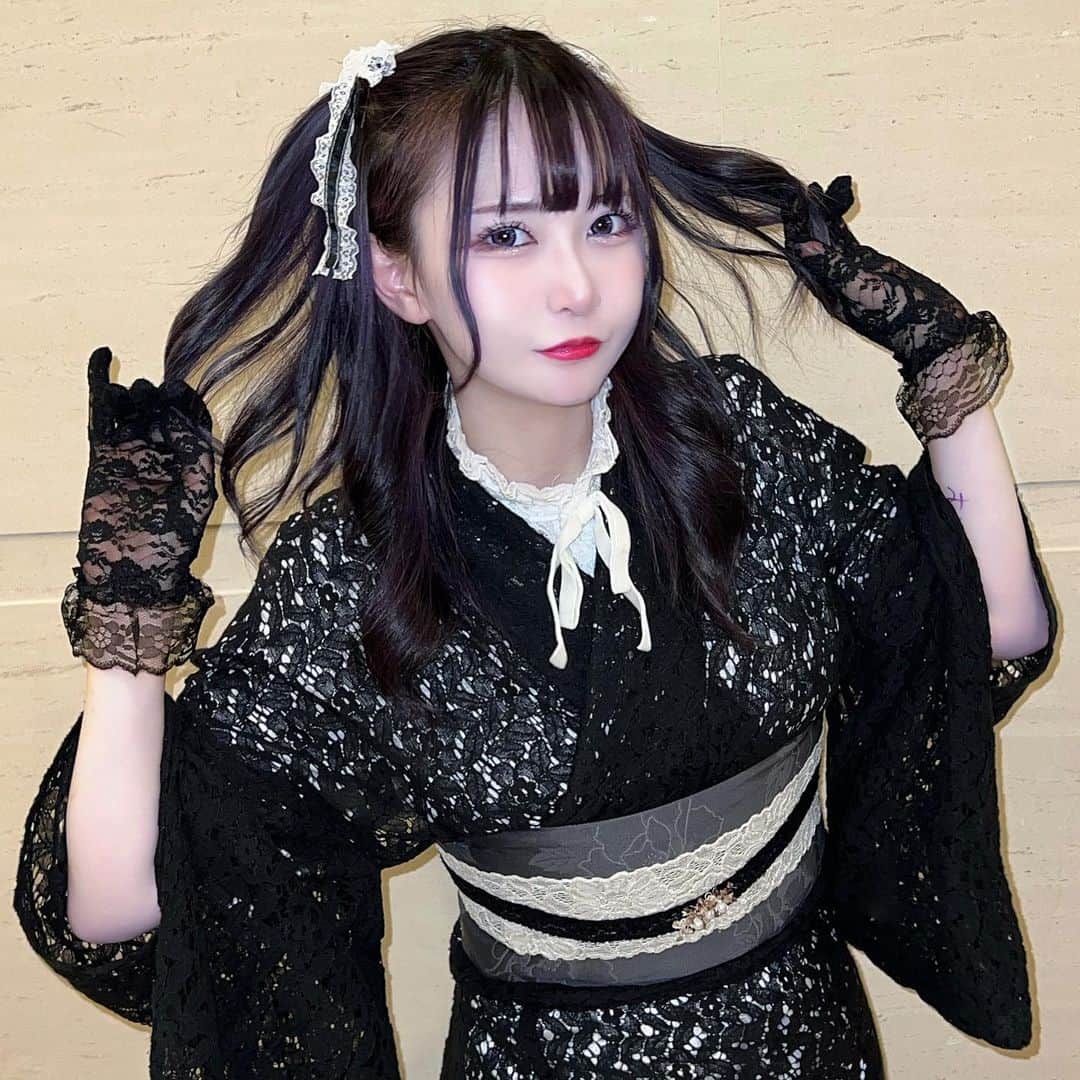ねおきまこのインスタグラム：「浴衣じゃ」
