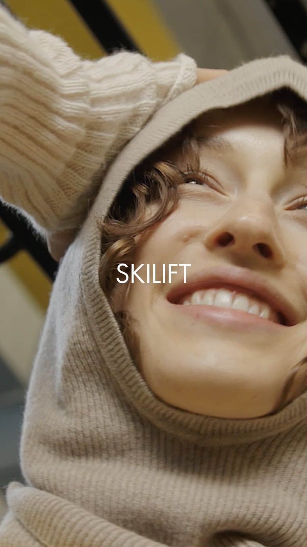 ジャンニキアリーニのインスタグラム：「Discover the warm and soft touch of Marcella Skilift, protagonist of the FW23/24 Collection.  #giannichiarini #gc #ジャンニキアリーニ‭ ‬#FW23 #MarcellaClub」