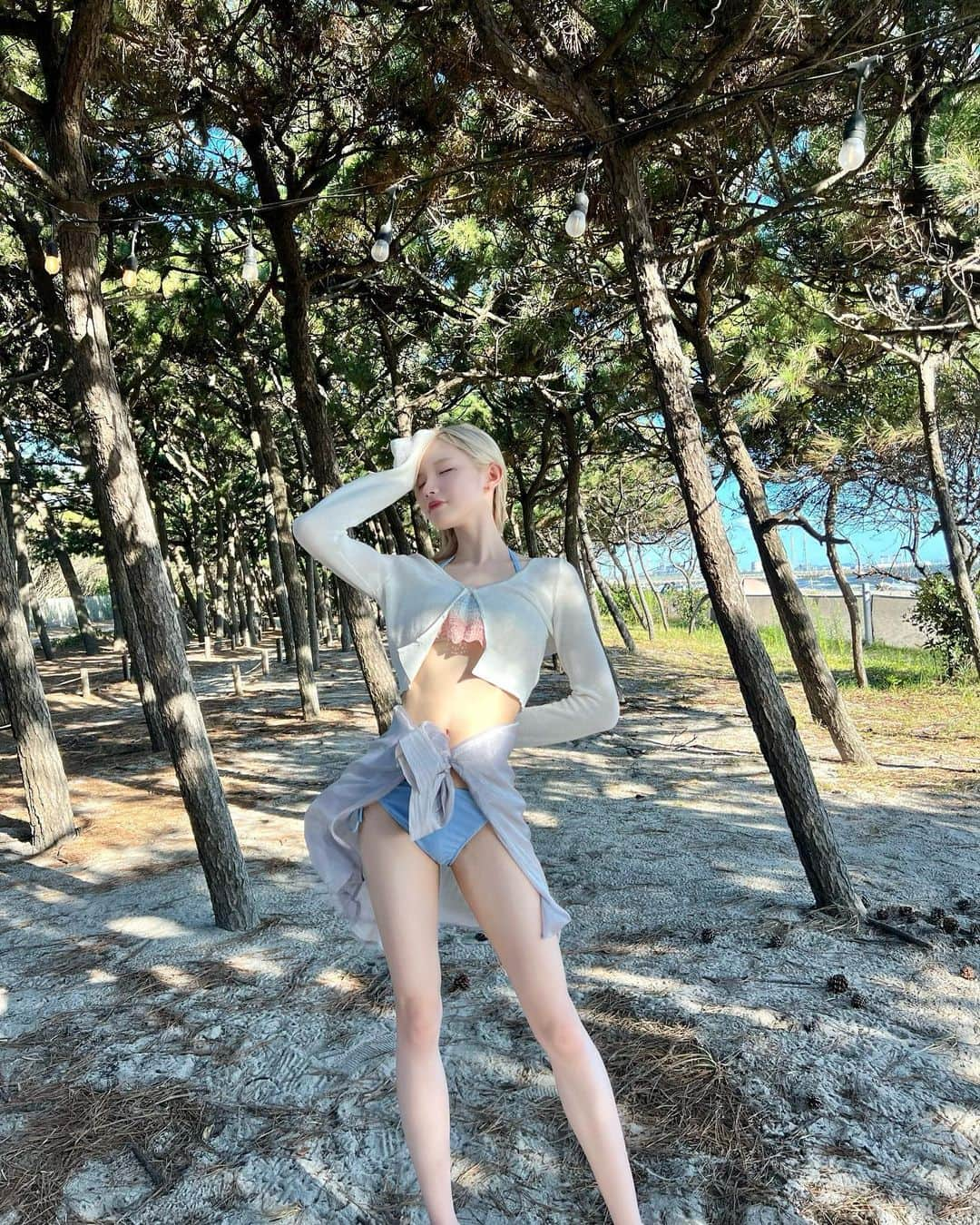 志村美希のインスタグラム：「🏝️ ⁡ もちろん砂浜ダッシュいっぱいしました🧜🏻‍♀️」