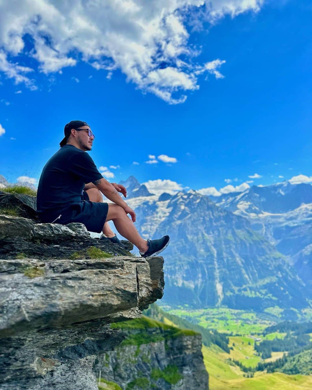 高野勇樹のインスタグラム：「Another sky in Switzerland🇨🇭  #switzerland #switzerland_vacations  #grindelwald #スイス #スイス旅行」