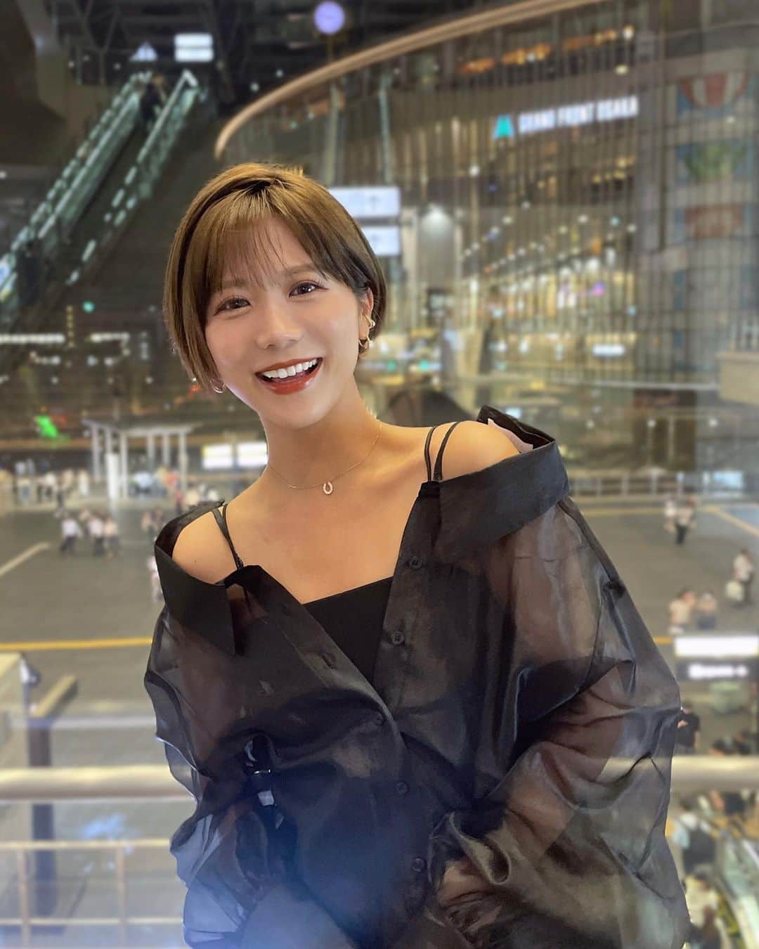 海江田麻貴さんのインスタグラム写真 - (海江田麻貴Instagram)「ㅤㅤㅤㅤㅤ  ㅤㅤㅤㅤㅤ 先ほどあげたストーリー見てくれましたか？🤍 9月24日(日) BIRTHDAYイベントの詳細発表しました🎉  ㅤㅤㅤㅤㅤ 1対1でお話して、日頃の感謝を皆さんにお伝えしたいです😊 特典・プレゼントあり♡今回からスタンプカードもスタートします☺︎  ㅤㅤㅤㅤㅤ 8月24日(木)21:00〜チケット販売スタート🎟️ 待機よろしくです☺️🤍  ㅤㅤㅤㅤㅤ  ㅤㅤㅤㅤㅤ  ㅤㅤㅤㅤㅤ  ㅤㅤㅤㅤㅤ #イベント告知 #BIRTHDAYイベント #BIRTHDAYEVENT #BIRTHDAY EVENTS #シアーシャツ #シアーシャツコーデ #VIOLETTA #ヴィオレッタ #タイトワンピース #キャミワンピ #キャミワンピース #japanesegirl #日本女孩」8月22日 18時21分 - _makiii0924_