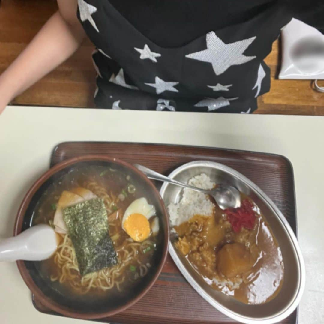 長谷川美月のインスタグラム：「念願の店舗タブチ🍛❗️」