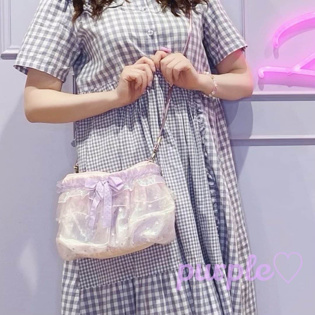 伊藤芽衣さんのインスタグラム写真 - (伊藤芽衣Instagram)「最近の めいちアクセサリーと小物♡ ⁡ 今回は Purpleな日に… ⁡ Beigeな日♡ ⁡ そして Blueな日です💙 ⁡ アクセサリーは タグ付けしました♡ ⁡ くまちゃん🧸リングは BELiNDAさんです！ ⁡ いろんなお色味のお洋服を 着るようになったので、 ⁡ アクセサリーの カラバリもたくさん もっています♡  @kawaii__stars」8月22日 18時55分 - itoumei