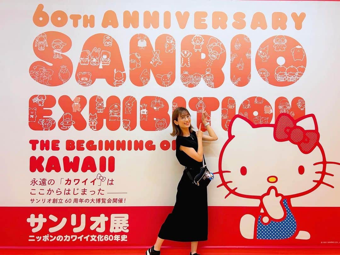 河村唯（うめ子）さんのインスタグラム写真 - (河村唯（うめ子）Instagram)「念願のサンリオ展へ🎵🍓🎁  歴史とか文化とか、 おもしろくて、とても好き😍 記帳な物語、展示品...楽しかったです！ 夏っぽいこと、できました！  #サンリオ展 #kawaii #浜松 #ピューロアンバサダー」8月22日 19時06分 - kawamurayui_