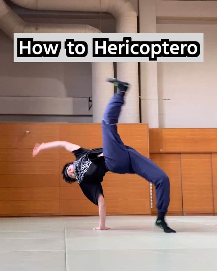 SNACK（野村直）のインスタグラム：「『Helicoptero』tutorial important 4 point BreakDance Capoeira Tricking Acrobat skill Let's try everyone!!  #snackskillcollection  ㅤㅤㅤㅤㅤㅤㅤㅤㅤㅤㅤㅤㅤ 自分なりの視点で作りました。これは自分の初級、中級レッスンでヘリコプテイロ成功者を量産した裏技です。 側転の向きよりパワームーブの向きでやる方が上手にできる事が多いです！ レベルは初級or中級 重要な4つのポイントを抑えればできるはず、皆さんも是非チャレンジしてみて☆ ㅤㅤㅤㅤㅤㅤㅤㅤㅤㅤㅤㅤㅤ ㅤㅤㅤㅤㅤㅤㅤㅤㅤㅤㅤㅤㅤ Follow me!! Skill Collector @bboysnack  ㅤㅤㅤㅤㅤㅤㅤㅤㅤㅤㅤㅤㅤ ㅤㅤㅤㅤㅤㅤㅤㅤㅤㅤㅤㅤㅤ Please storys share #acrobat #tricking #capoeira #カポエイラ #bboy #breakdance #bboying #powermove #ブレイクダンス #breaking #breakin #helicoptero #helicóptero #ヘリコプテイロ  #howto #tutorial #アクロバット講座 #2000火 20230822」