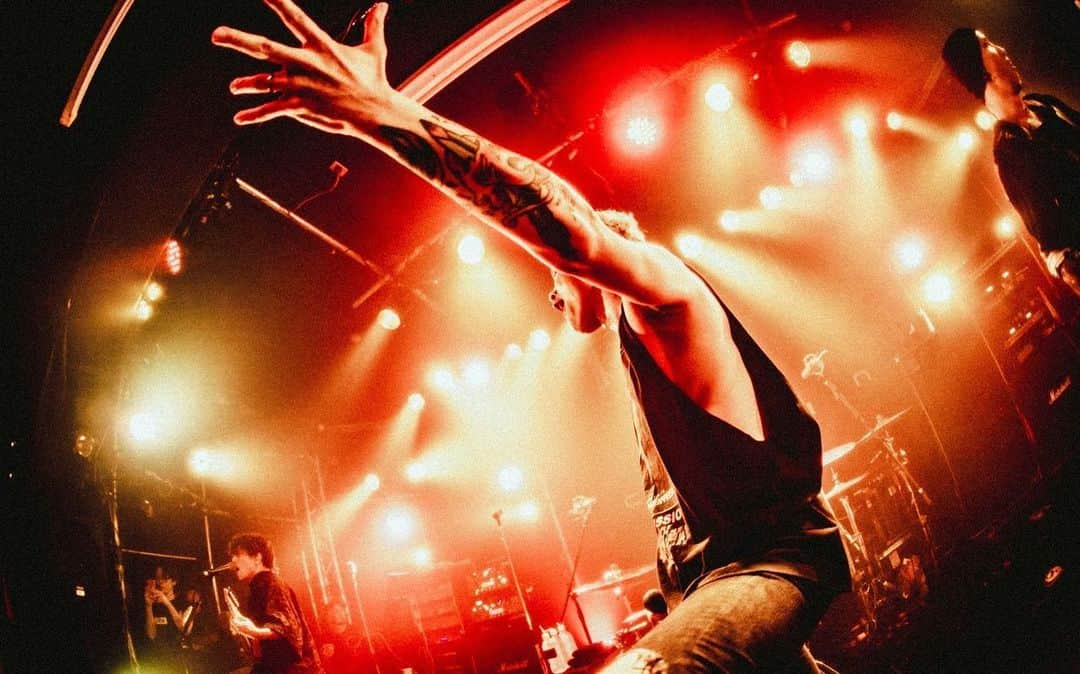 Masato のインスタグラム：「RE:ADMISSION TOUR 2023 at 甲府 CONVICTION with CROSSFAITH  Photos by @yamada_mphoto」