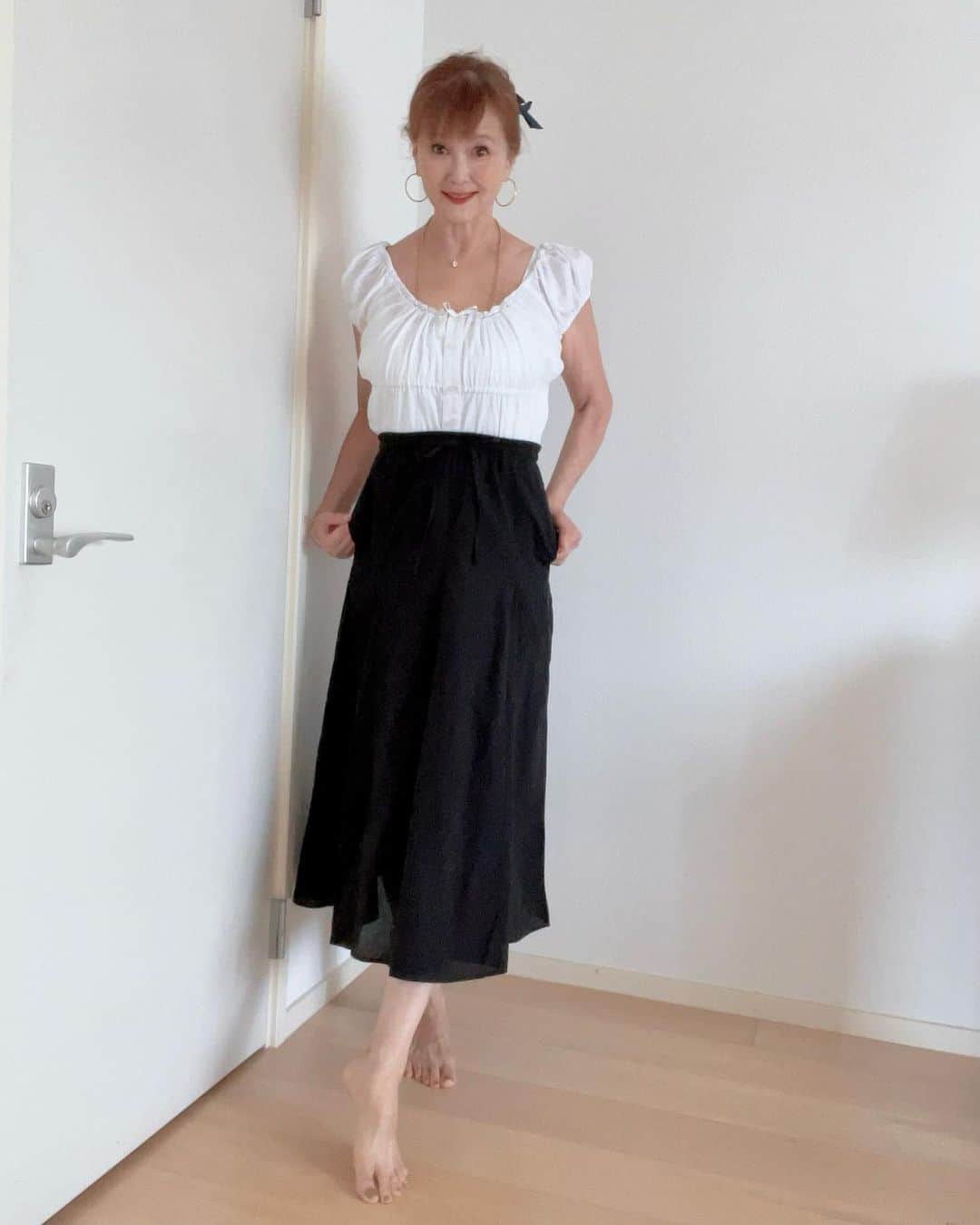 高見恭子さんのインスタグラム写真 - (高見恭子Instagram)「探しつづけようあなただけの希望  #skirt #skirtlove  #fashion#fashionlover  #fashionphoto  #fashionstyle  #love #smile」8月22日 20時00分 - takami_kyoko